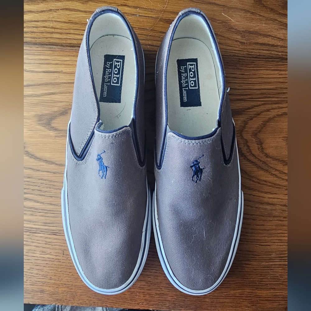 Ralph Lauren pull on canvas shoes